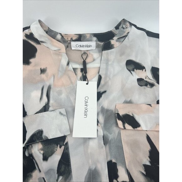 NEW Calvin CK Floral Crepe Chine Split V-Neck Roll-Tab Sleeve Blouse NWT XS CK - Picture 10 of 12